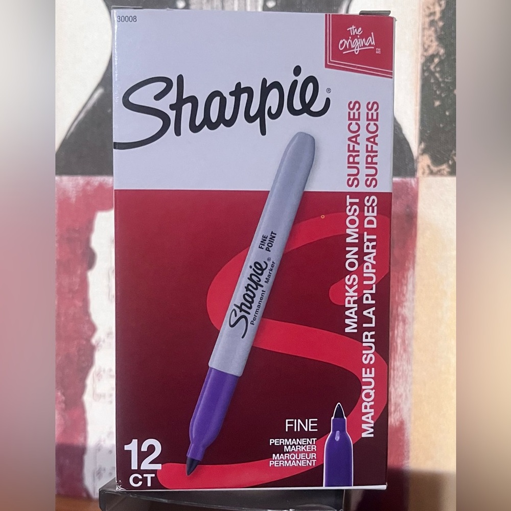 SHARPIE 12 Count PURPLE Markers!!